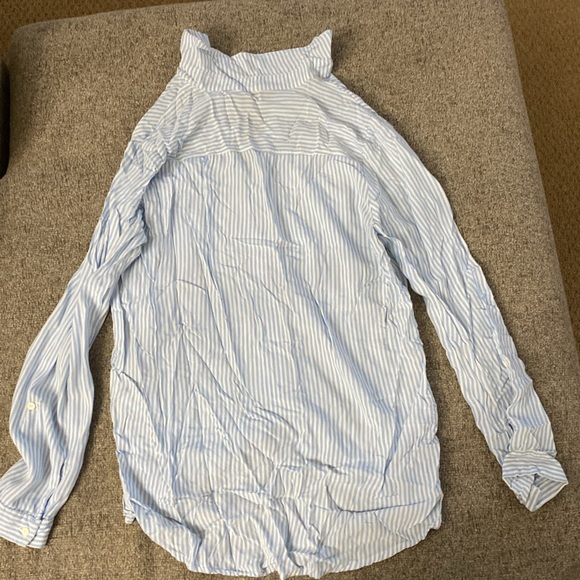 H&M Divided Blue and White Striped Button Down - Picture 5 of 6